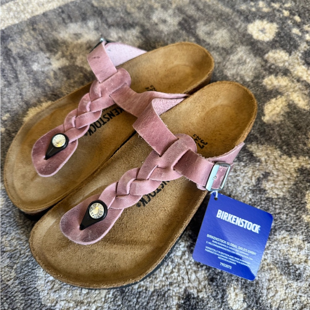 NWT Birkenstock Gizeh Oiled Leather Lavender Braided Sandals